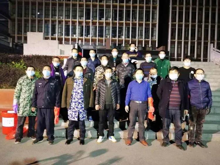 @亲爱的浠水思源学子：疫散花开，等你回来！