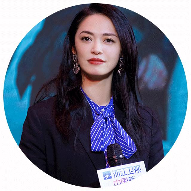 短丝巾搭配衬衫及职业装系法大全,女士黑色衬衣职业装配什么丝巾