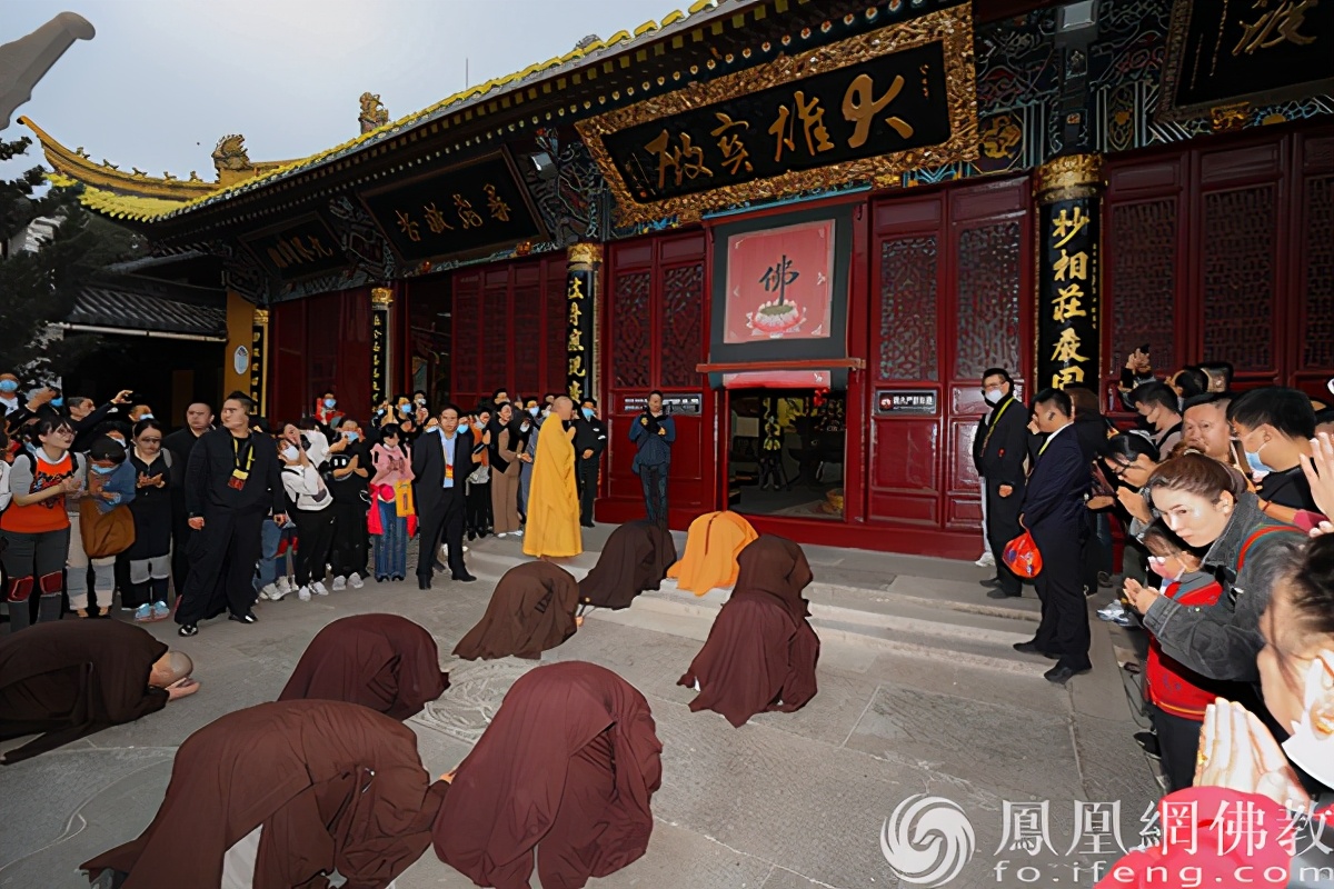 三步一拜普陀山完整版免费,普陀山南海观音礼佛
