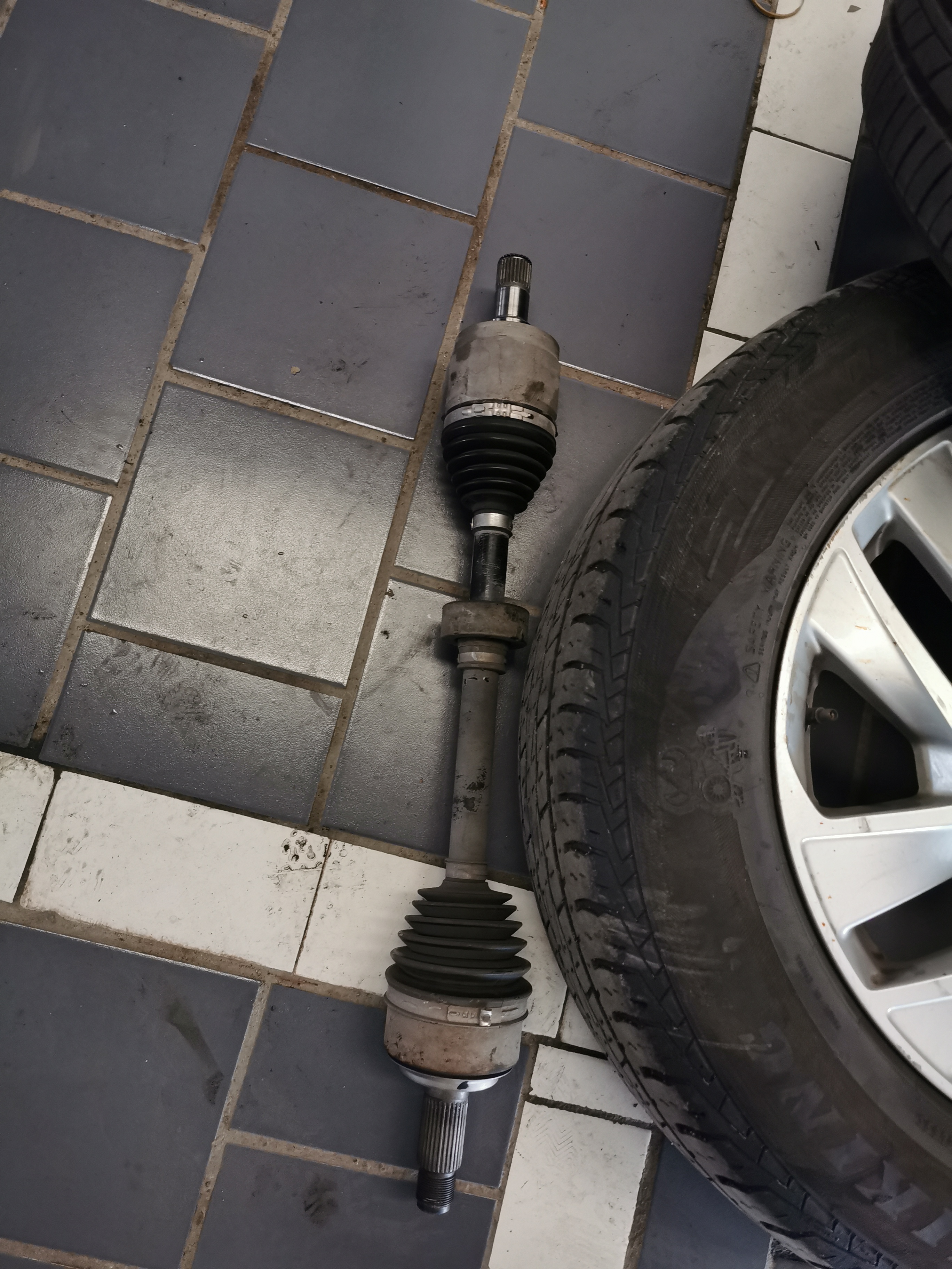 本田crv17款油耗是多少,本田crv的cvt变速箱1700转顿挫感