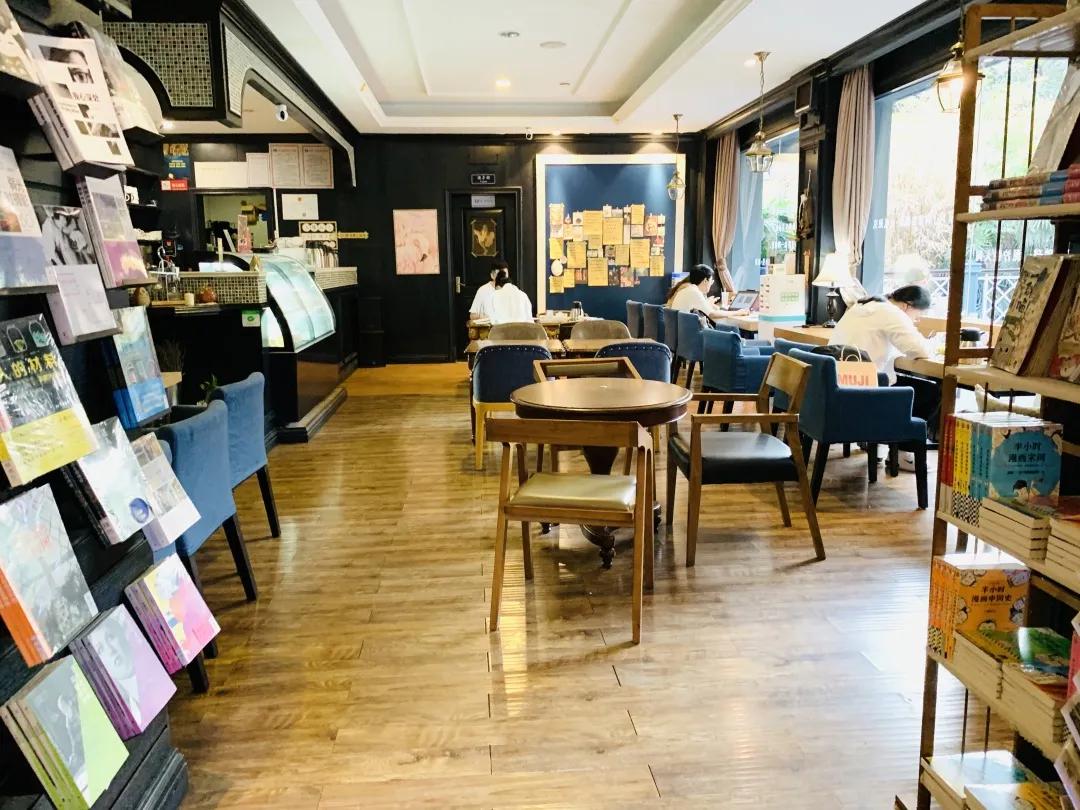 用阅读触摸成都|在成都不能错过的10家书店(下)