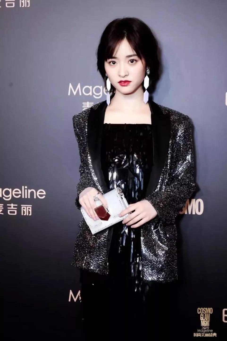 小个子年会穿什么礼服好看,大码年会礼服推荐高级感日常可穿