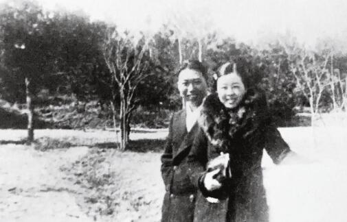 苏州美人,民国才女,出身书香门第,长大成女性词作“集大成者”