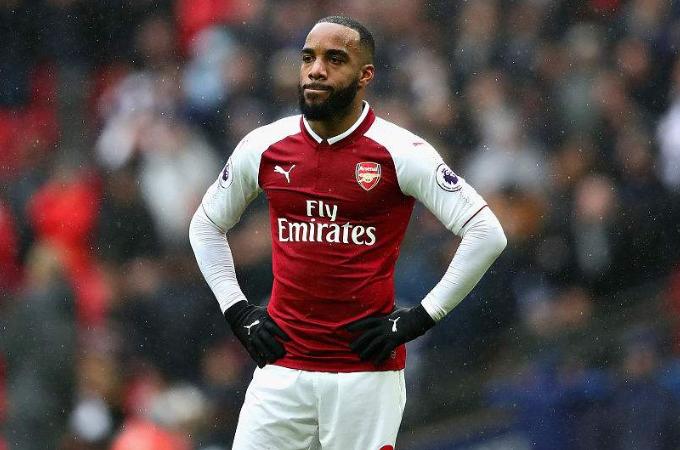 受到联赛停摆影响,转会预算不足,这两支豪门球队选择交换球员