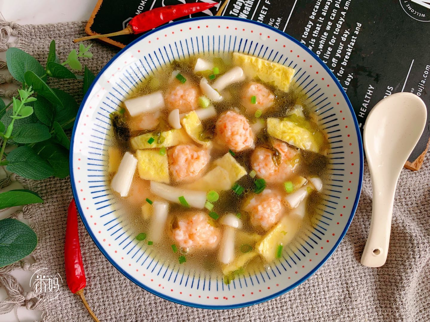 大暑时节吃什么蔬菜比较好,小暑节气饮食养生食谱大全