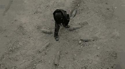 搞笑gif开心一刻,搞笑gif段子妹子你太皮了