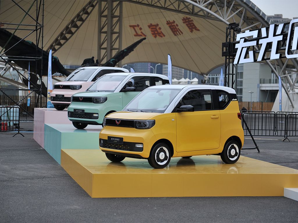 宏光miniev马卡龙还值得买吗,宏光miniev马卡龙能卖多少