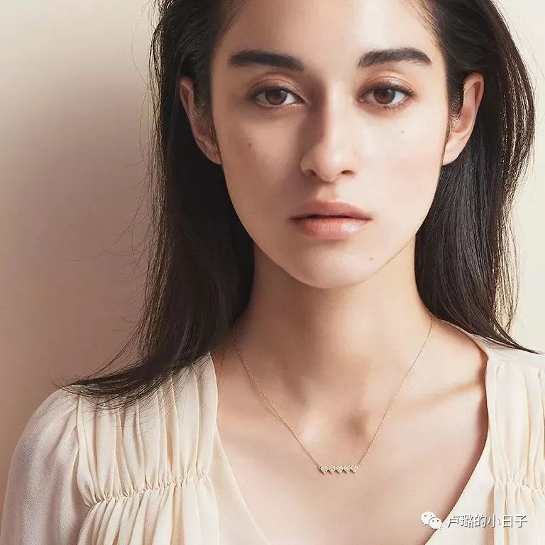 日常必备的10款首饰,选对首饰让你轻松拥有高级感