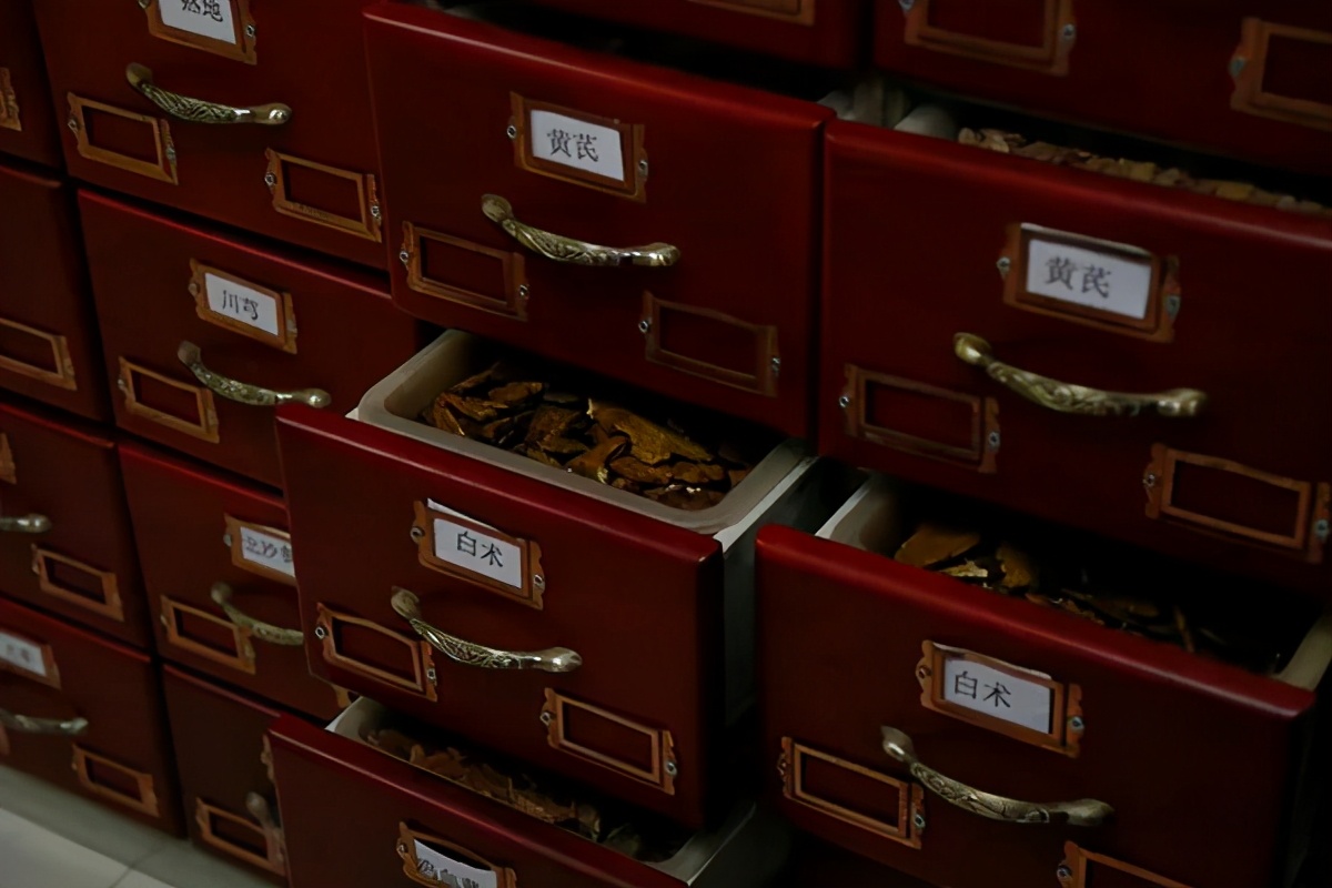 中医对血液病治疗的优势和劣势,中医治疗血液病的最新方法