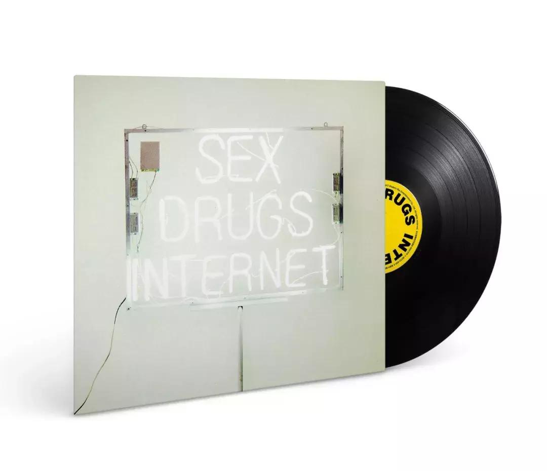 黑胶图书馆｜衣不如新，人不如旧，新裤子除外