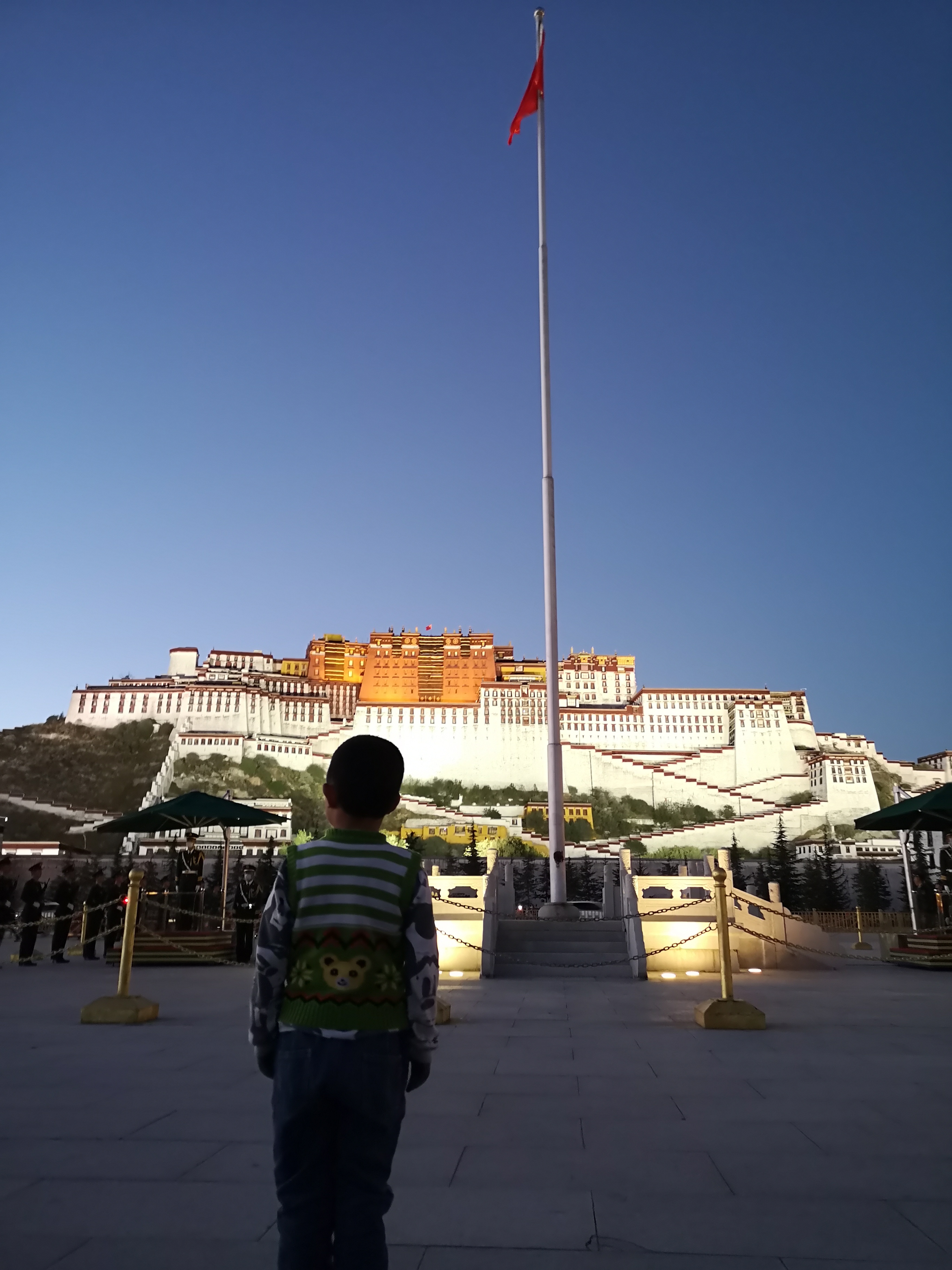 原来西藏的美景在藏西,去一趟西藏吧