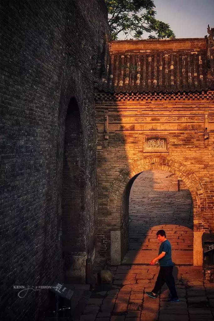 高铁直达西安旅游攻略,坐高铁到西安游古城墙和大雁塔