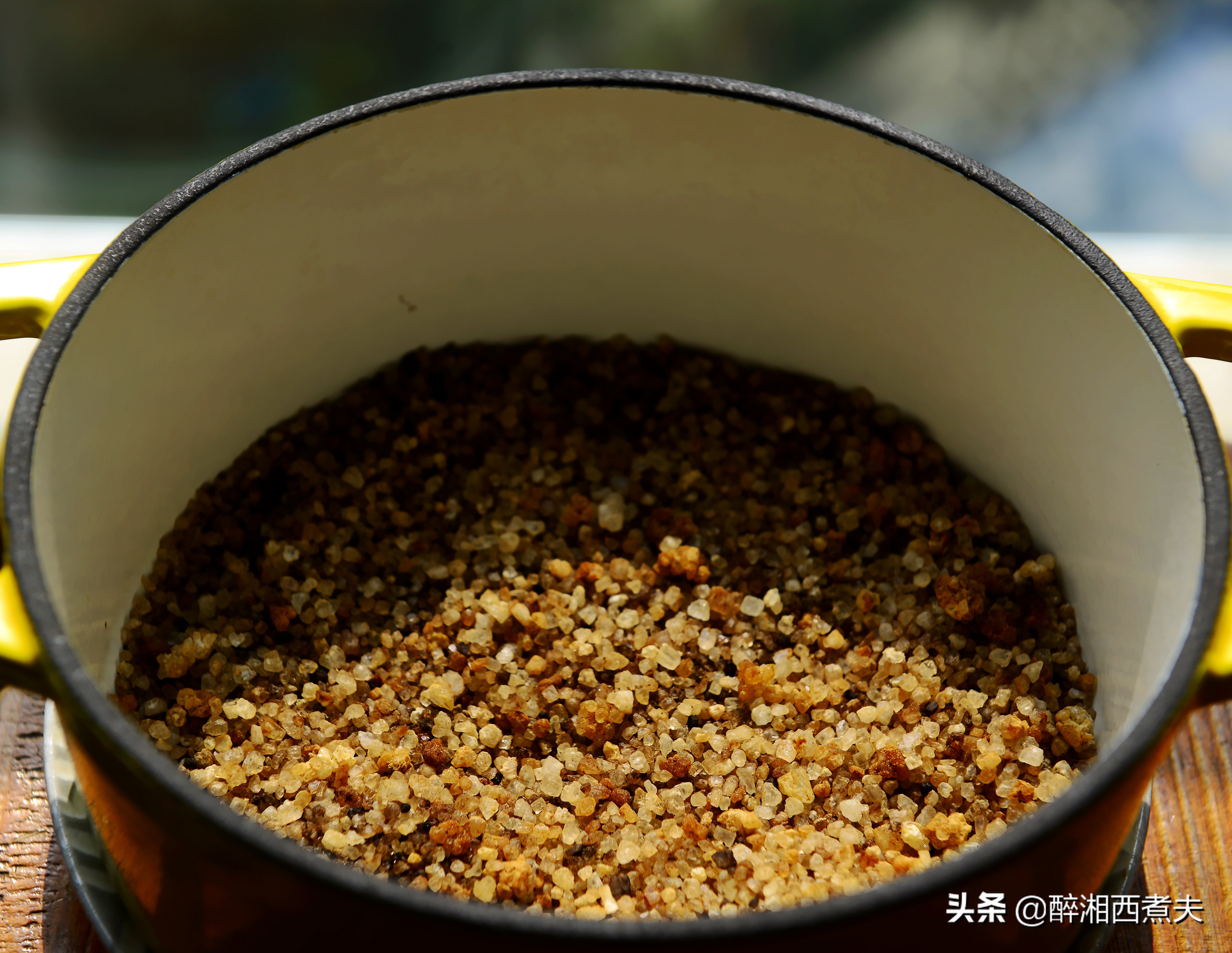 又干又香的盐焗鸡做法,商用粗盐版盐焗鸡的正宗做法