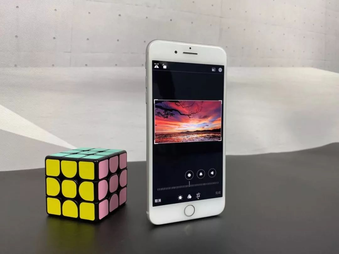 iphone8plus升级ios15.1掉电快,iphone8plus敢更新ios13吗