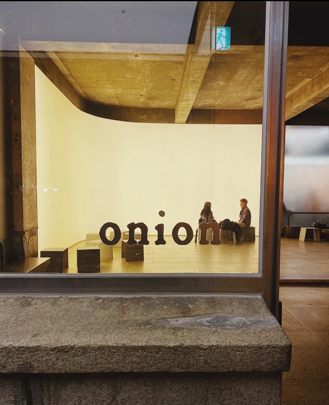 韩国网红设计师，把旧厂房改造成咖啡烘焙店，开这样的店真幸福