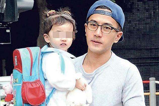 杨幂离婚后频秀厨艺,十足贤妻良母范儿,刘恺威却吃不到了