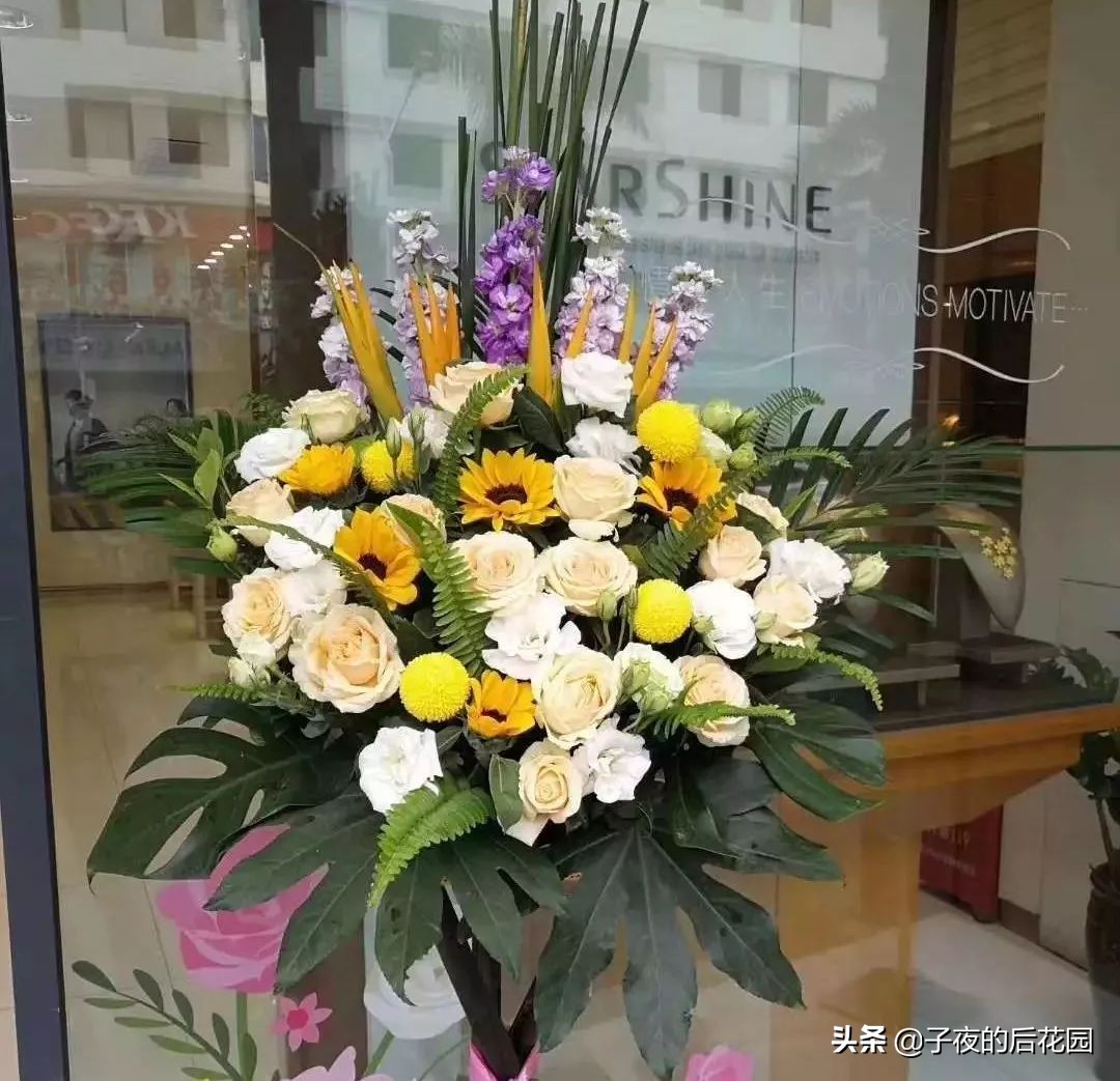 花店常用的配花配草有哪些方法,常见配花配草