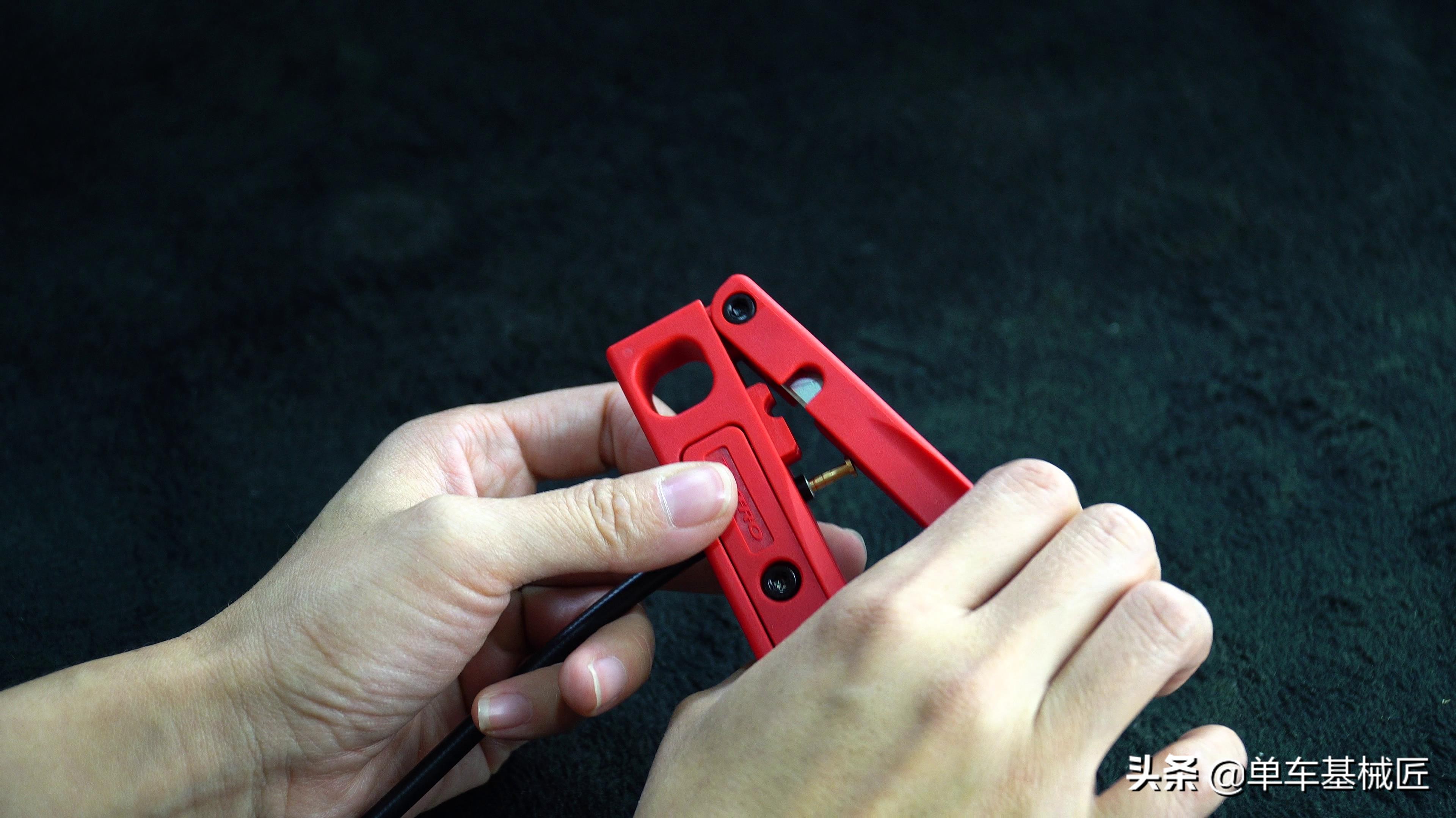 彦豪刹车油管和禧玛诺刹车通用么,彦豪刹车油针