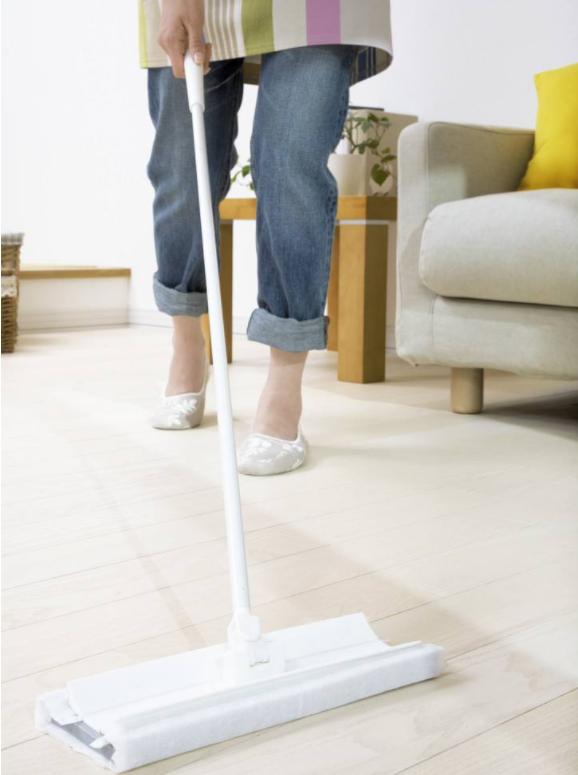 刚拖的地就被踩了怎么办,刚拖完的地就被踩脏了