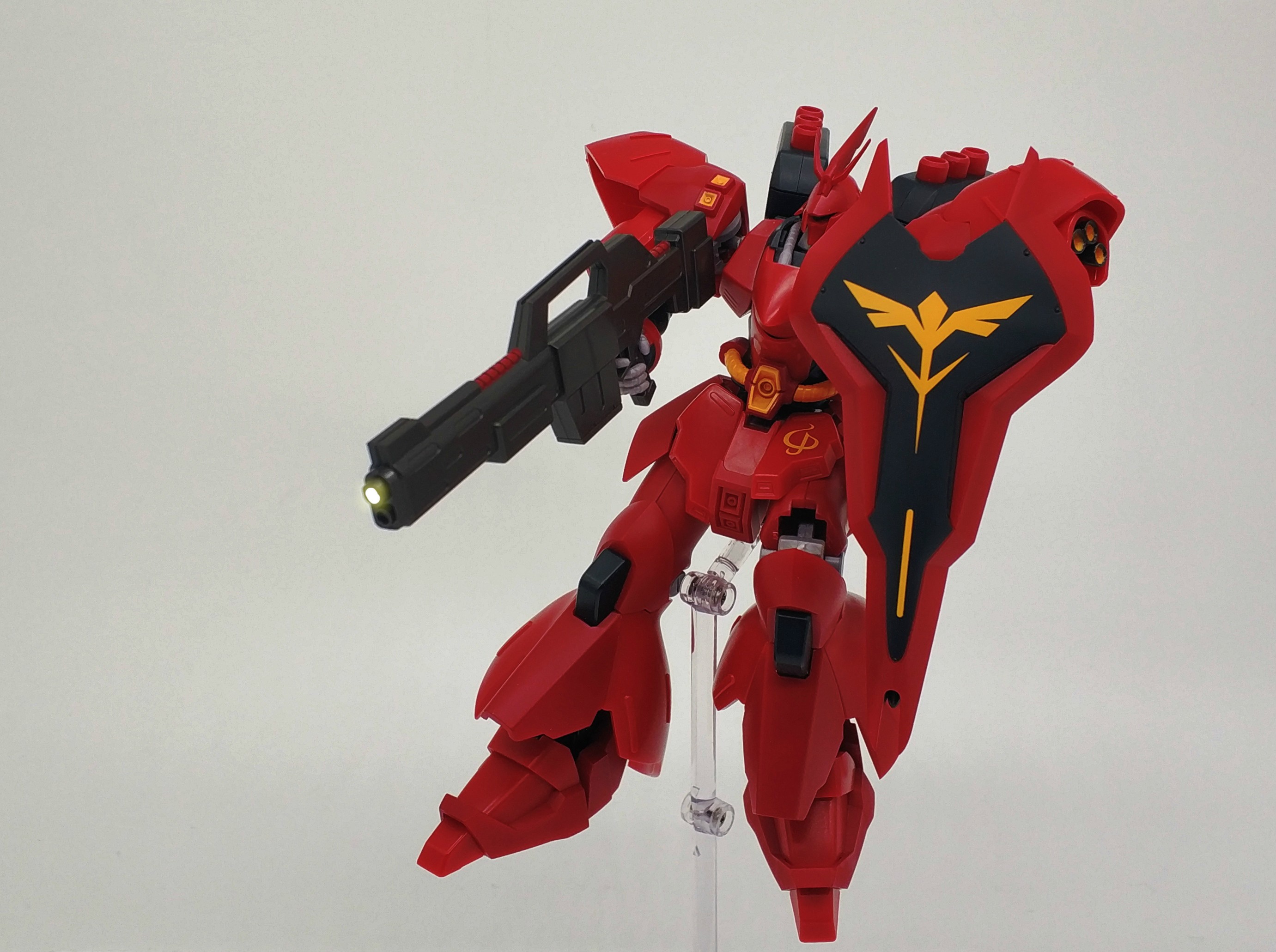 赤色彗星夏亚沙扎比,沙扎比赤色彗星