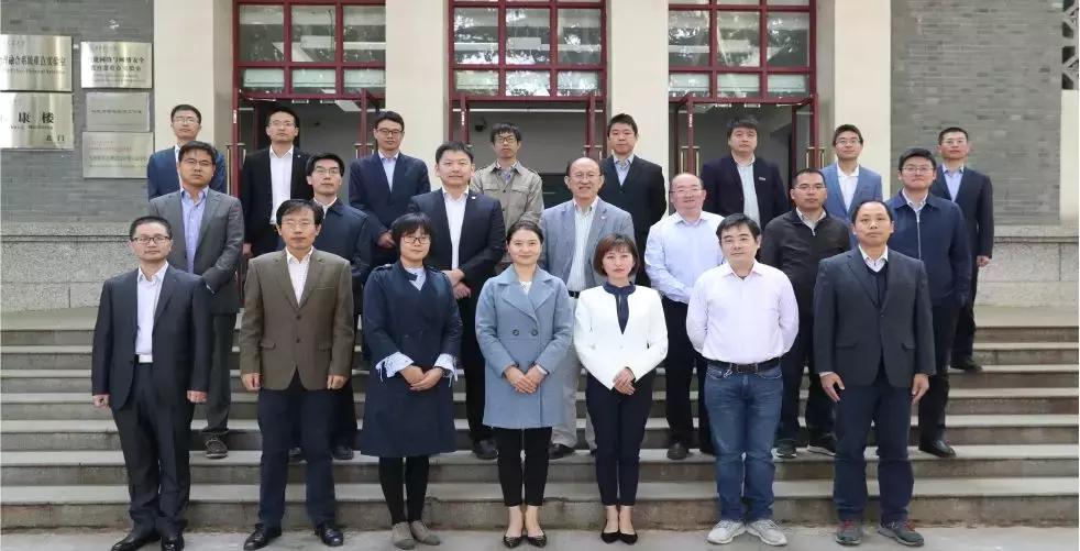 今天我们一起追星,交大追星