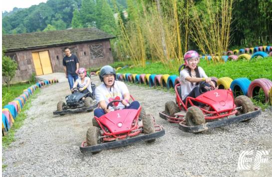 这家公司又又又又又搞Party啦