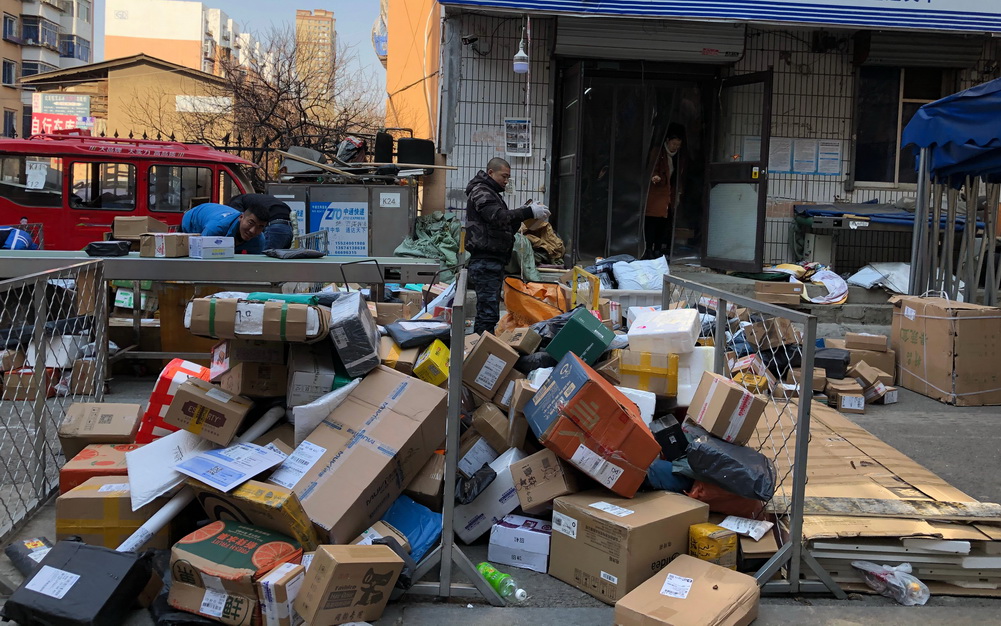 疫情过后看熙熙攘攘的人群,疫情过后去大街上看人来人往