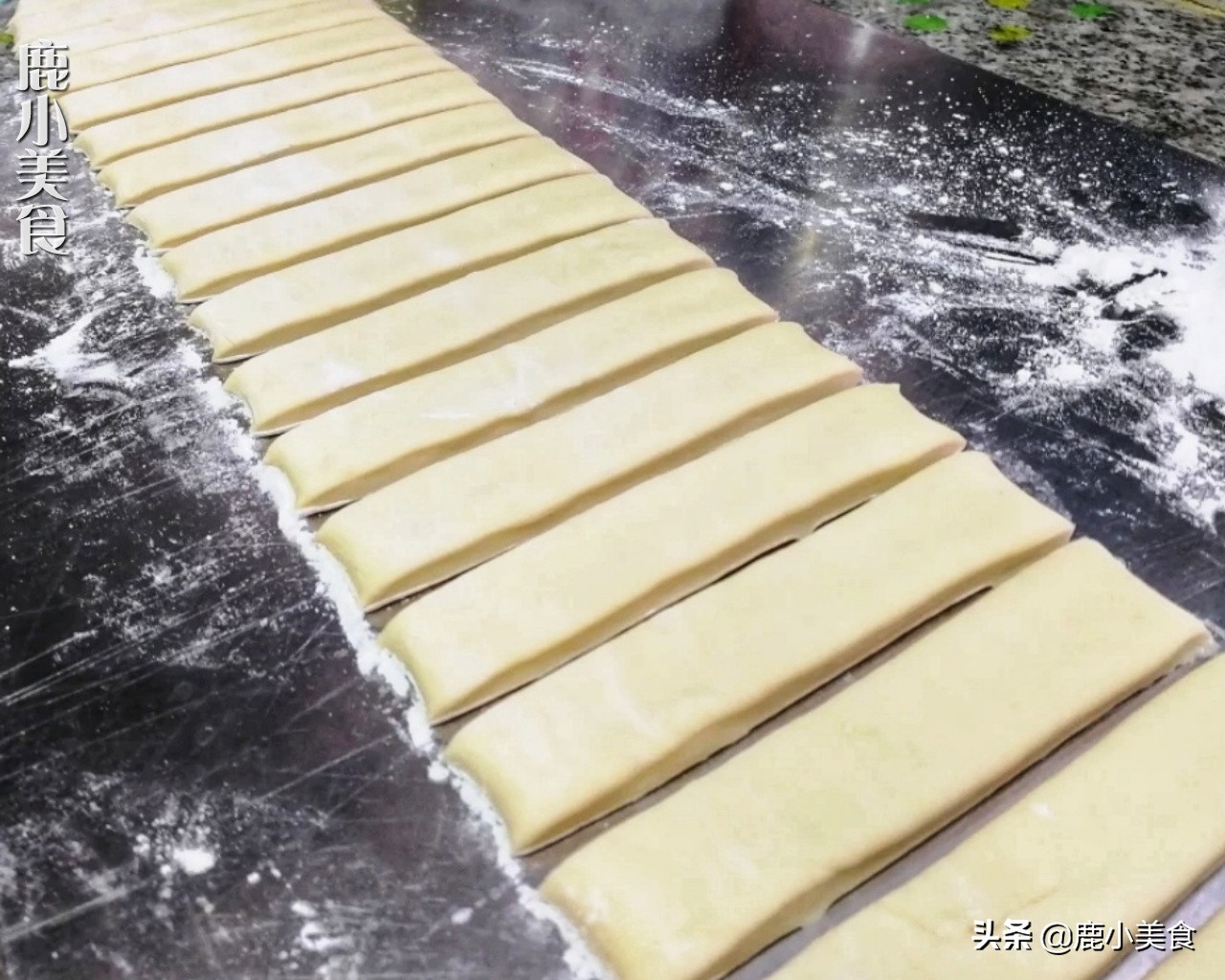 自己在家做炸油条没有油条膨松剂,炸油条没有膨松剂怎么做