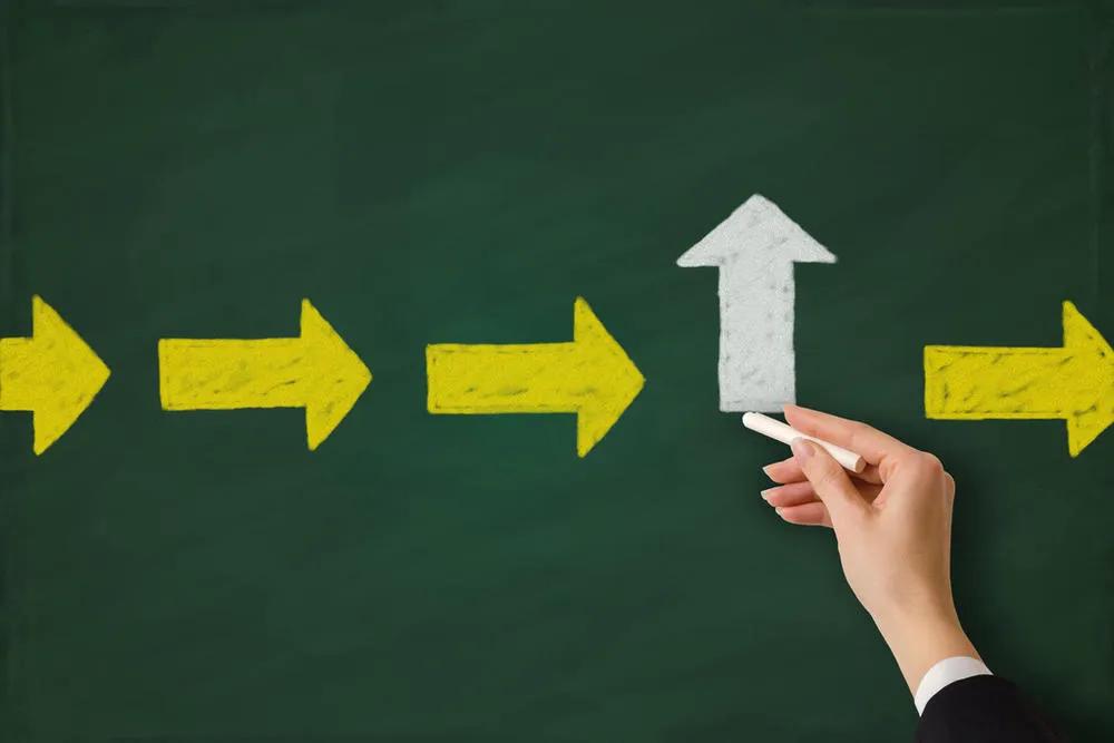 给银行做小游戏，一月赚百万？这次银行线上化浪潮，有些不同……