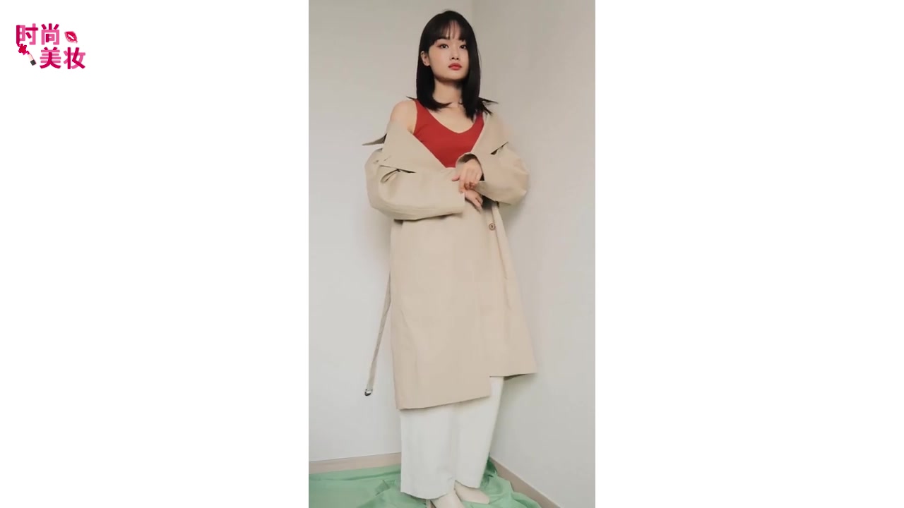 职场极简女装,穿衣搭配技巧秒变职场女性