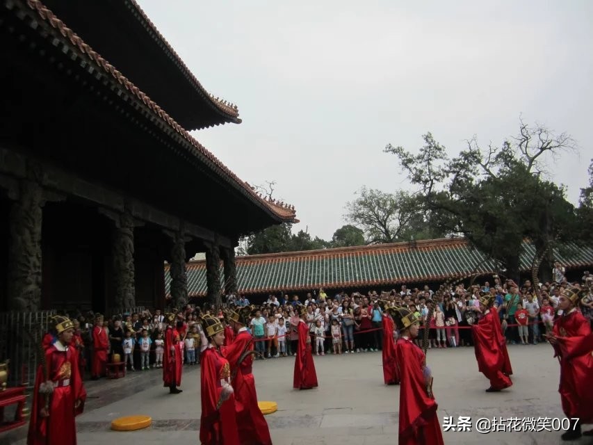 三孔孔府孔庙孔林一日游,孔府与孔庙孔林并称三孔