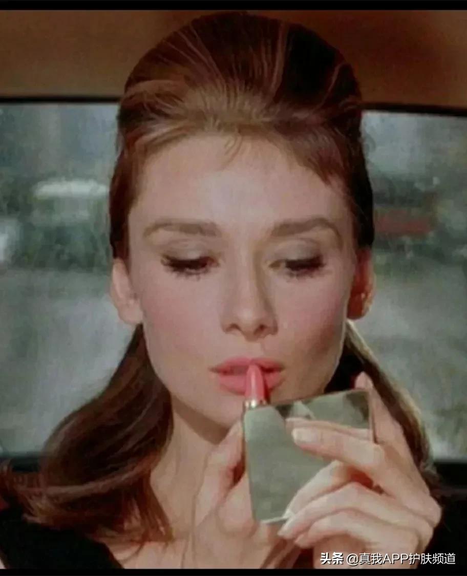 破产？品质和性价比兼具的露华浓，是你不能错过的宝藏品牌