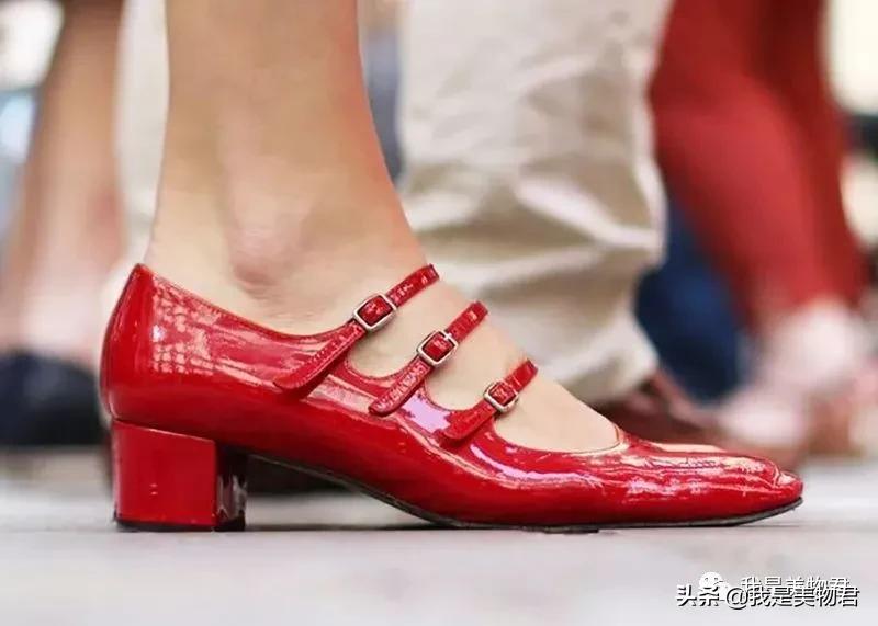 复古玛丽珍轻奢名媛风鞋子,复古风玛丽珍鞋穿搭