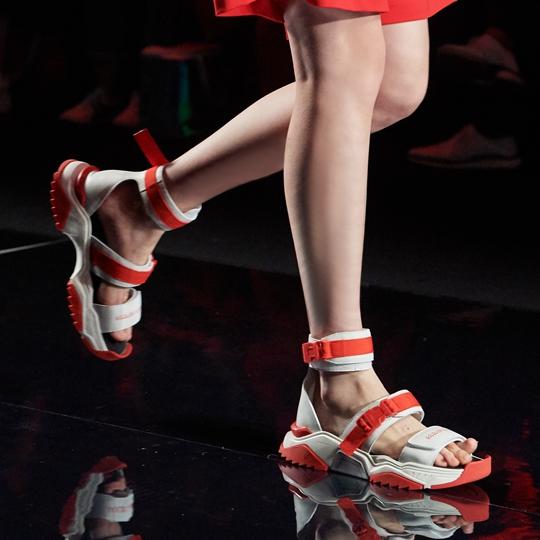 2021ss时装周秀场精选,2021ss上海时装周