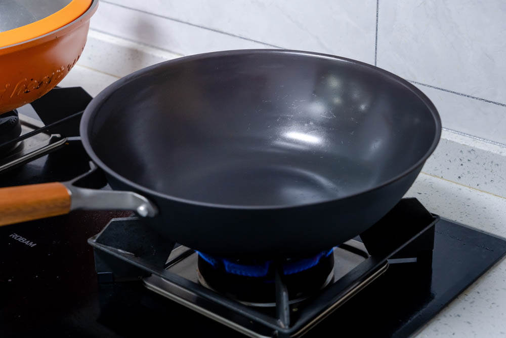 三禾不粘锅304不锈钢炒锅质量如何,苏泊尔不粘锅和三禾不粘锅哪个好