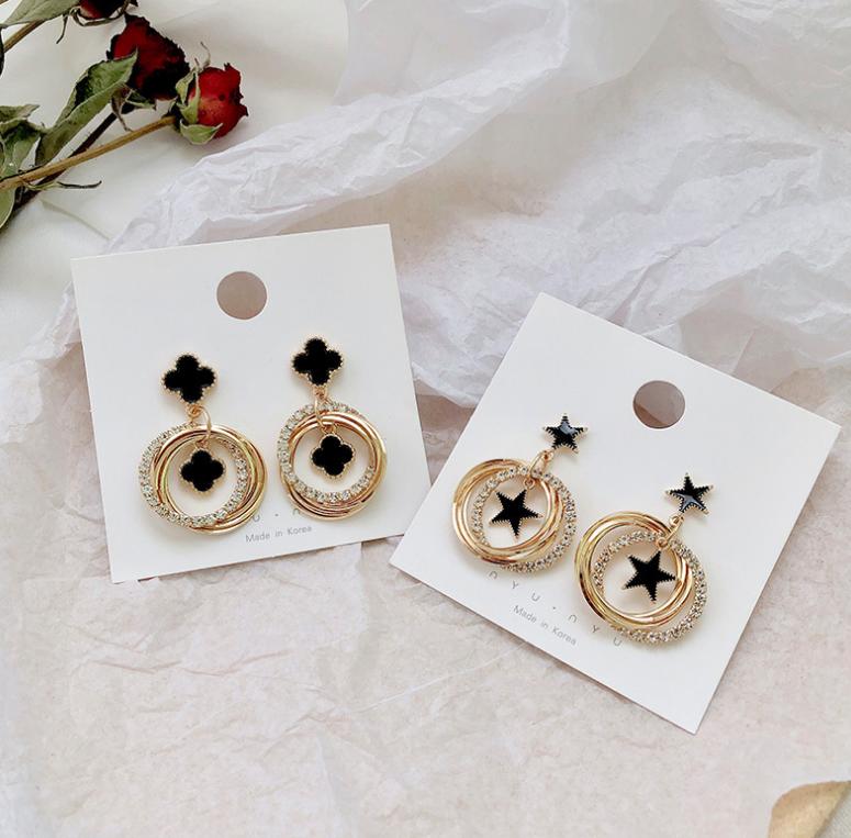 长期佩戴首饰的害处,长期佩戴钢饰品有害吗