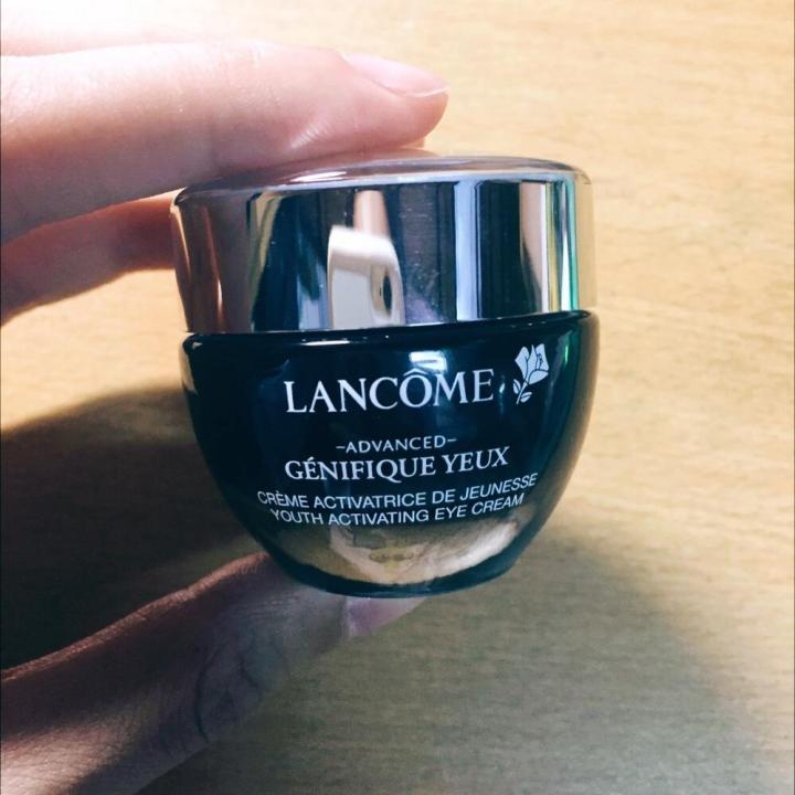 兰蔻和雅诗兰黛护肤品要选择哪个,兰蔻粉水雅诗兰黛小棕瓶倩碧黄油