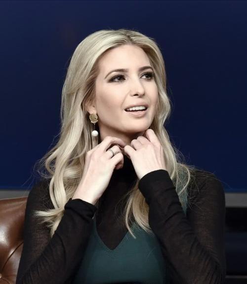 玛丽亚·沃龙索娃的全名,玛丽亚·沃龙索娃在法国吗