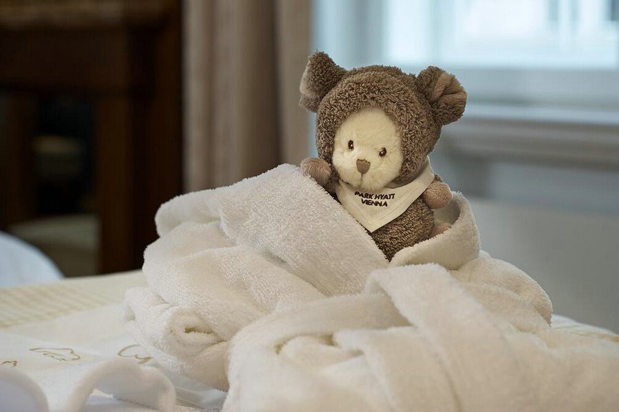 三亚市区附近值得推荐的酒店,三亚度假1000左右一晚酒店推荐