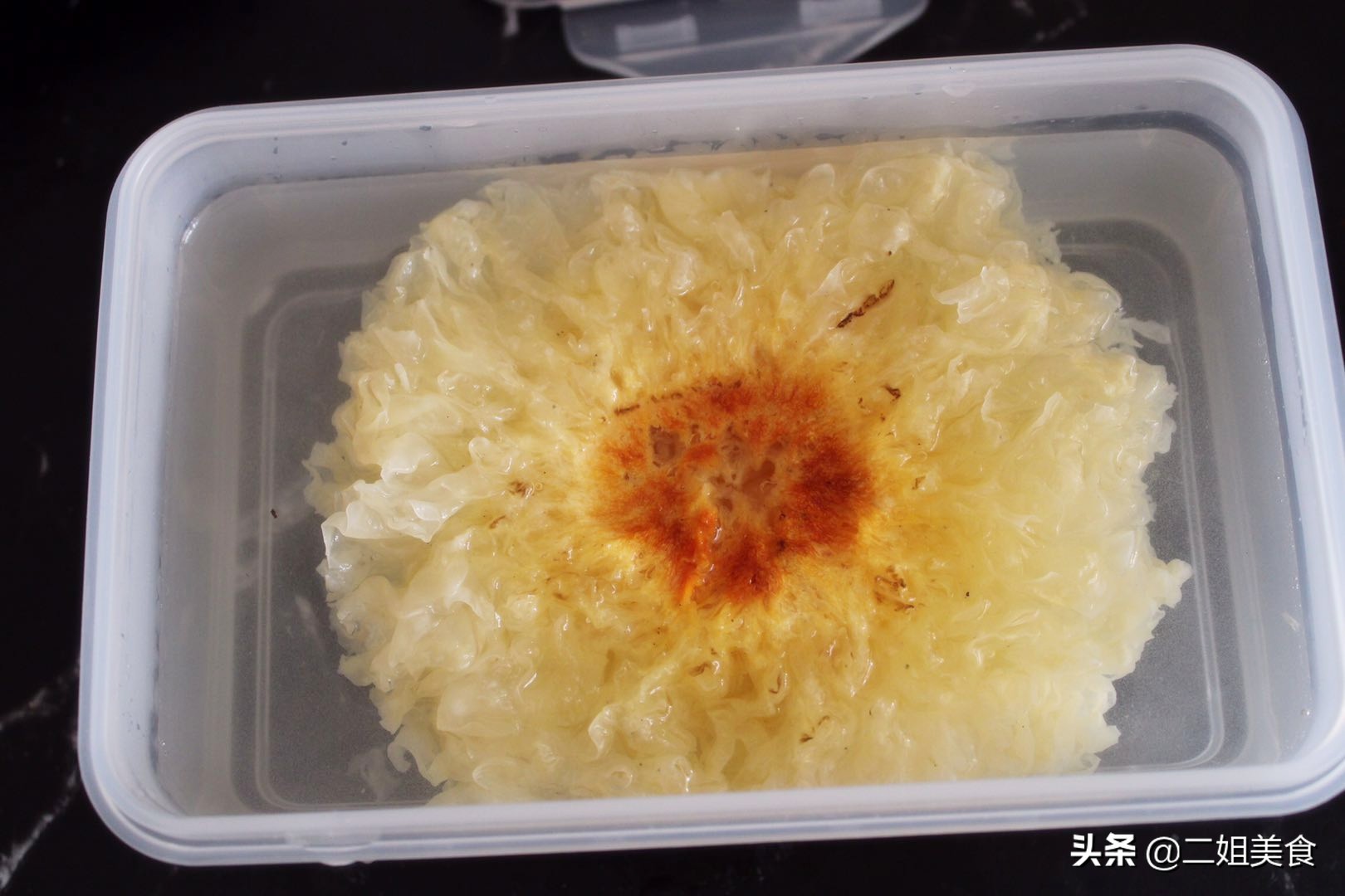 银耳泡开很快好吗,银耳闷烧好吃么