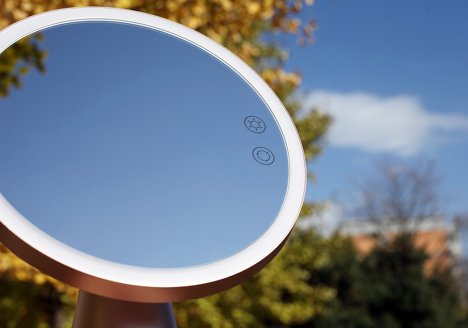 觅光化妆镜跟斐色耐哪个好,斐色耐折叠化妆镜测评