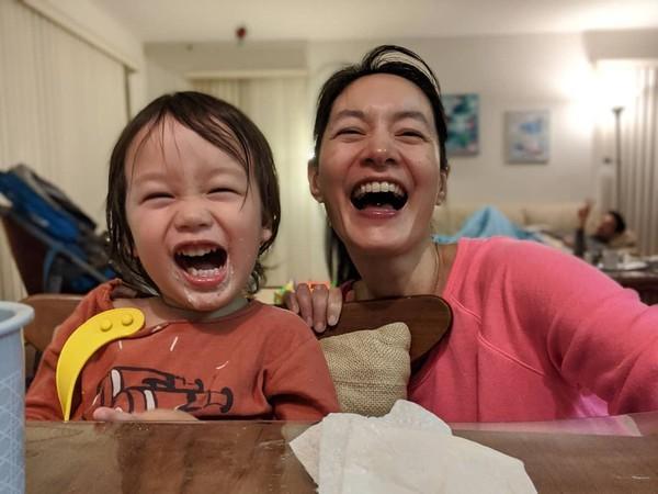 2岁娃低烧37.4,2岁孩子高烧39.1但精神很好