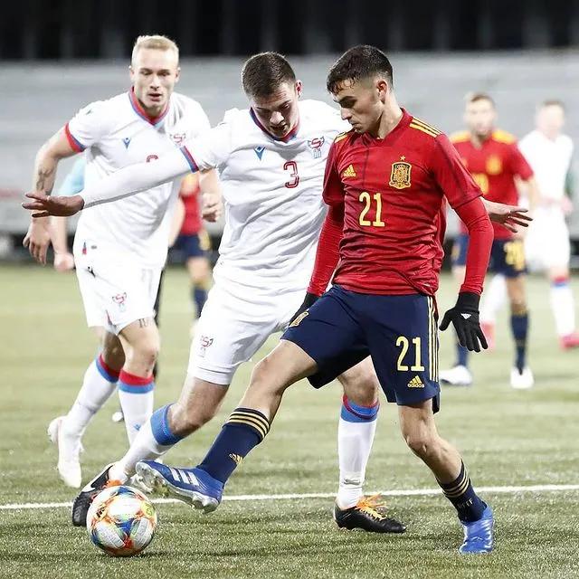 盖了帽儿了，“老Baby”