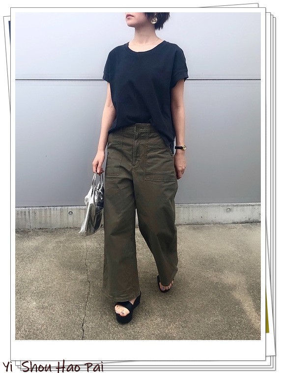 夏天绿色短袖阔腿裤套装配的凉鞋,黑色阔腿裤配绿色碎花上衣好看吗