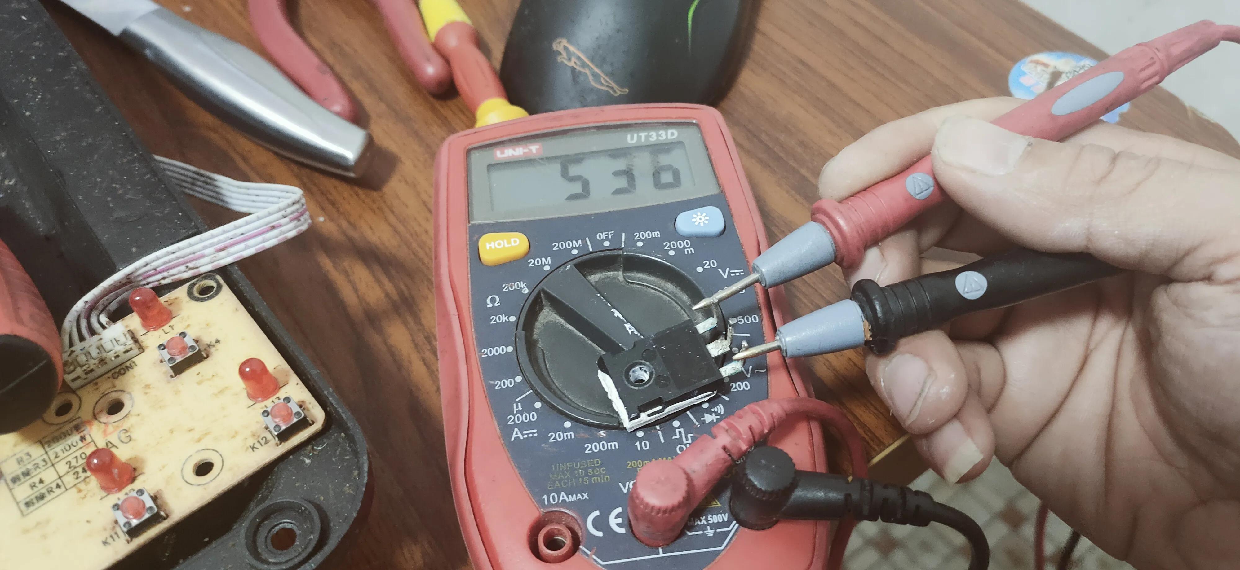 电磁炉e4故障最快维修方法,苏泊尔电磁炉的常见故障维修