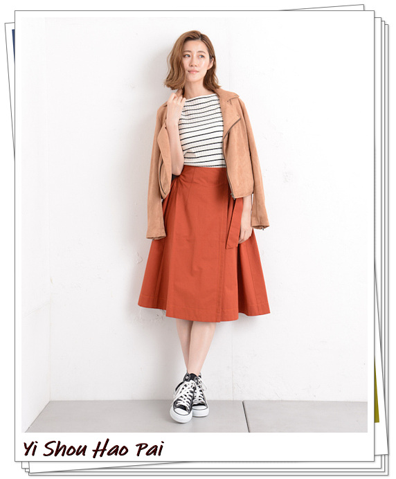 机车风格的皮夹克怎么搭配减龄,驼色皮夹克搭配什么颜色裙子好看