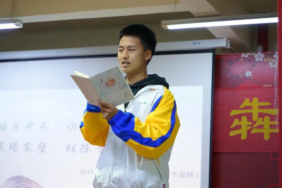 三中诗词大会,昆明市第三中学空港实验学校校歌