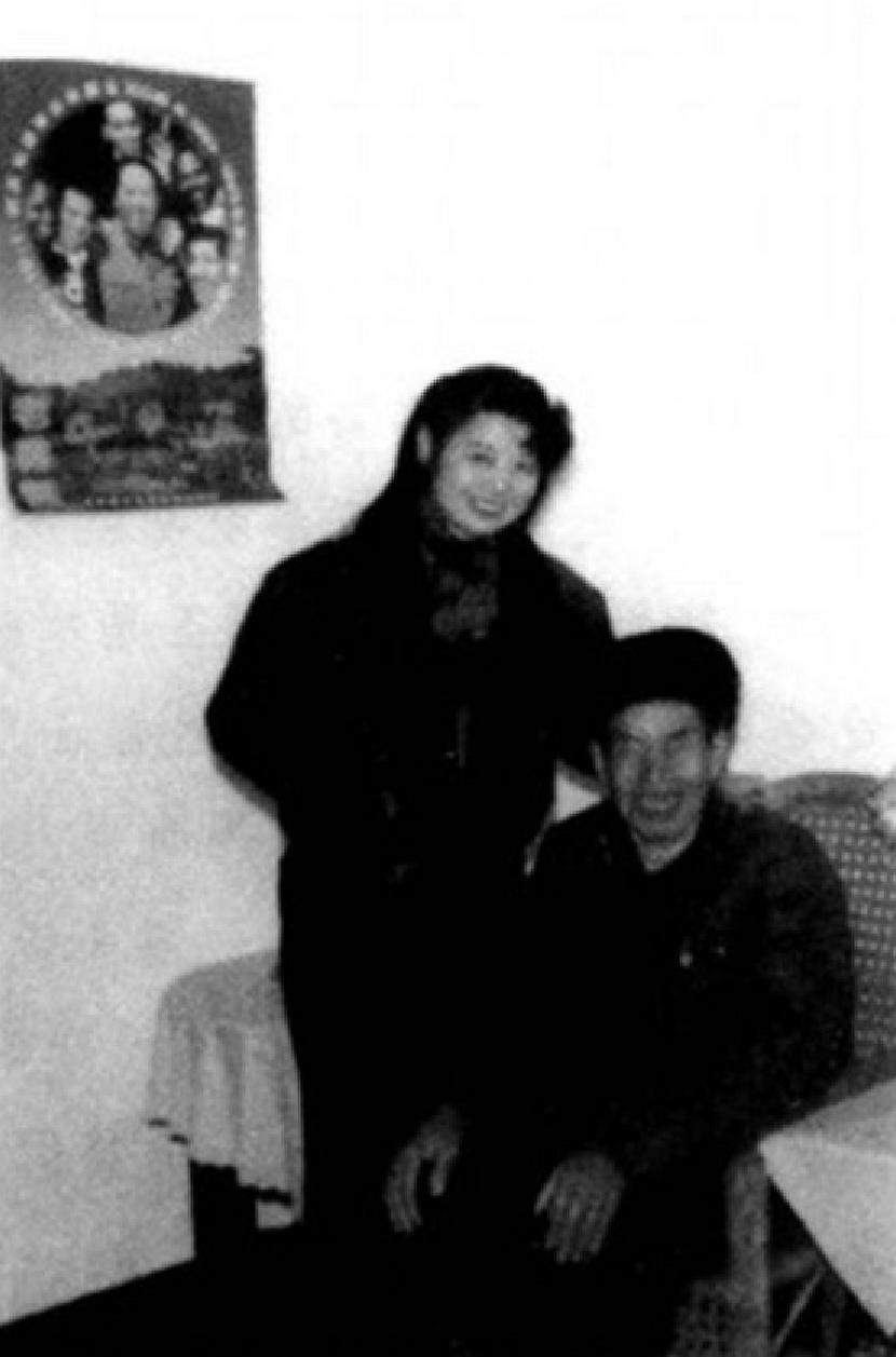 毛主席堂弟毛泽连：活到1995年才去世，用手摸着种菜，拿35元补贴