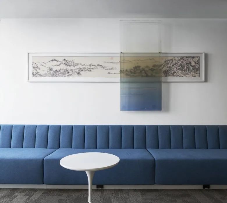 个性化高端办公空间设计200平方米,新型商业办公空间设计表现方法