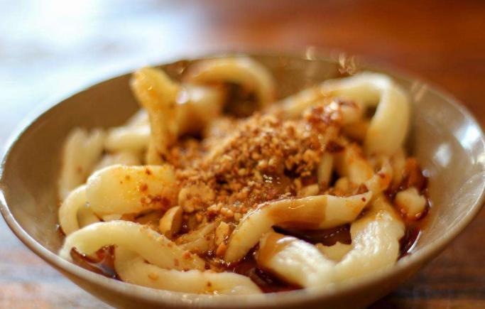 来成都必吃的十大小吃有哪些,外地人来成都必吃的十大小吃